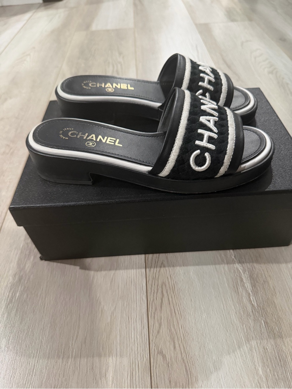 CHANEL Black & White Embroidered Logo Slide Sandals - Picture 2 of 6